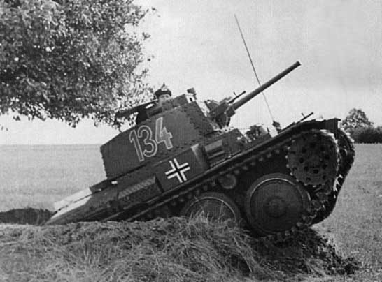 Panzer 38(t) light tank, circa early 1940s, photo 2 of 3