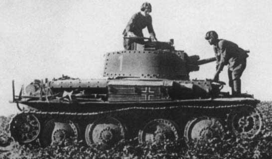 Panzer 38(t) light tank, date unknown, photo 3 of 3