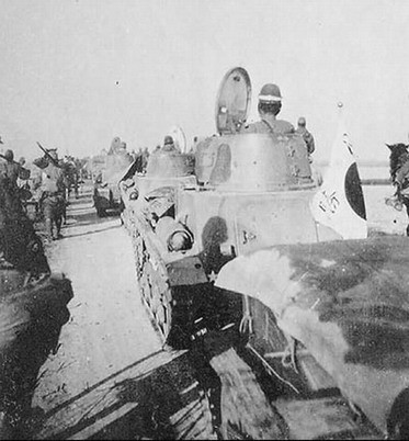 Japanese Type 94 Te-Ke tankettes near Hangzhou, Zhejiang Province, China, 1939