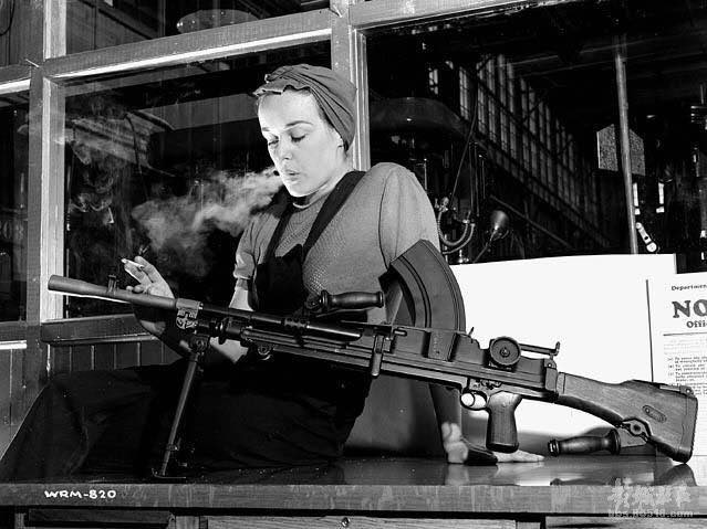 Veronica 'Ronnie' Foster at the John Inglis and Company factory for Bren guns in Toronto, Canada, 1940s