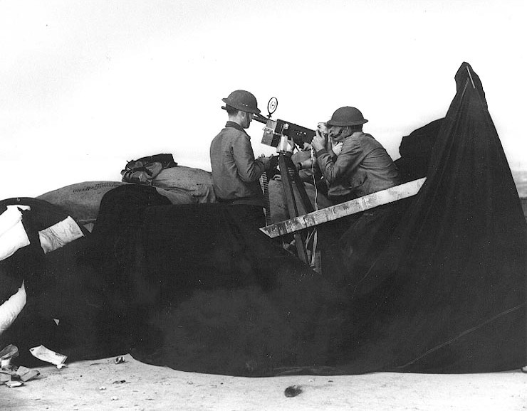 US Navy machine gun crew, possibly at Naval Air Station Ford Island, US Territory of Hawaii, circa mid-Dec 1941
