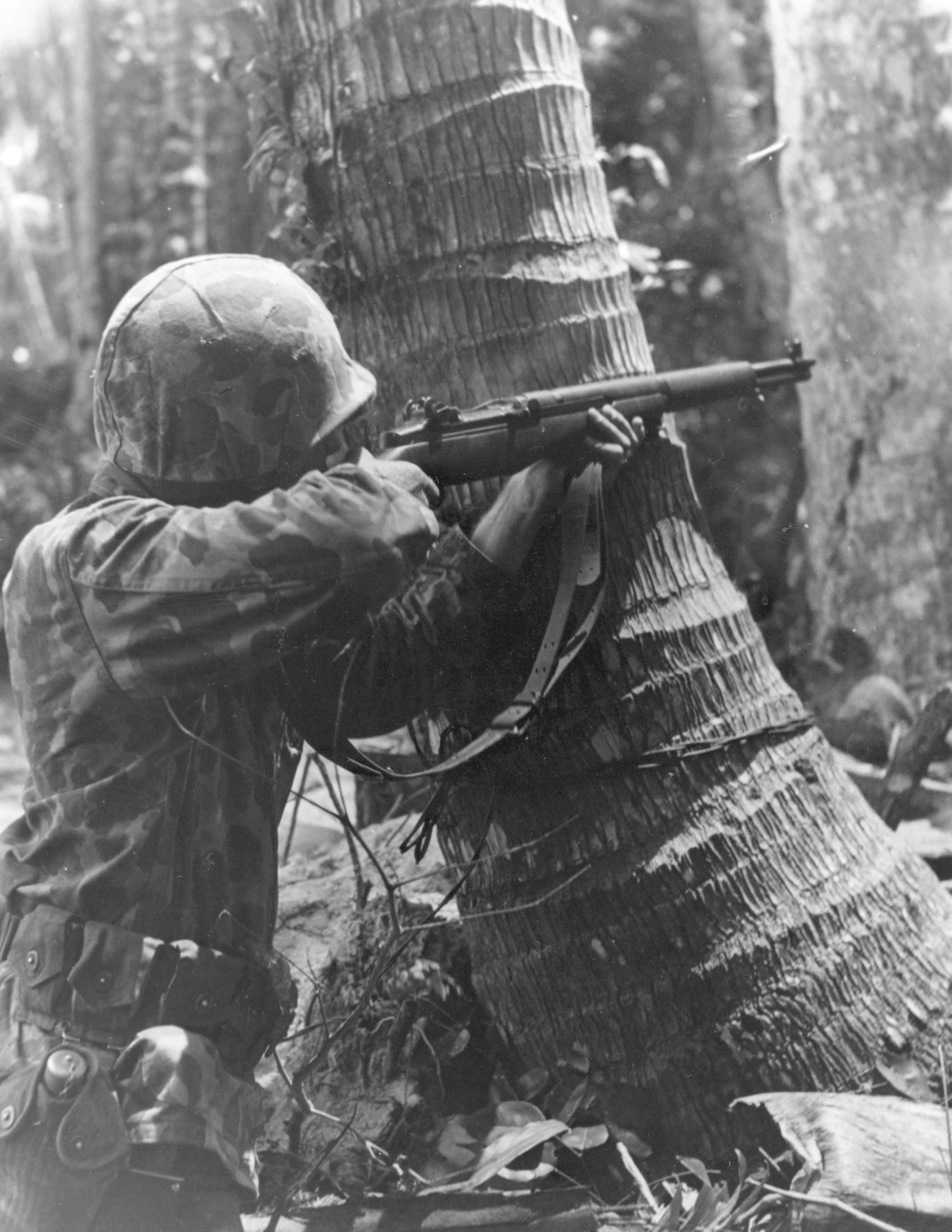 US Marine with M1 Garand rifle on Bougainville, Solomon Islands, 1943-1945